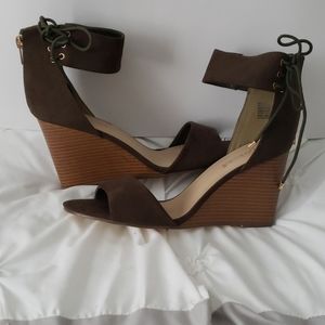 Wedge sandal